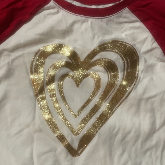 Lands end 4 gold heart top red sleeves white body worn once euc - Picture 2 of 6